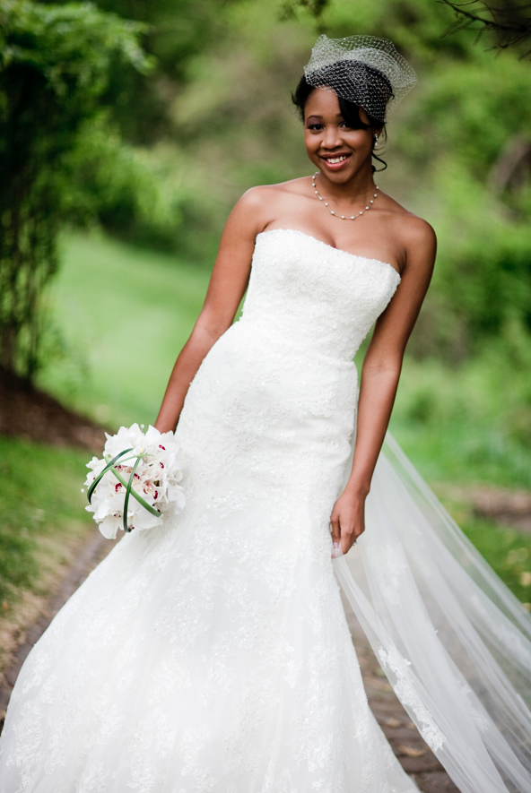 Why Your Bridal Bouquet Is So Important - Elegance & Simplicity, Inc ...